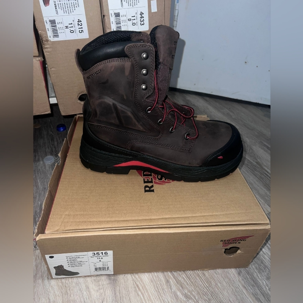 Red wing boots sz11